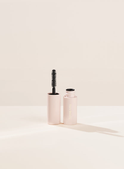 Perfect Strokes Universal Volumizing Mascara Mini